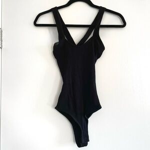 Lulu's Elegant Black Shapewear Bodysuit size m